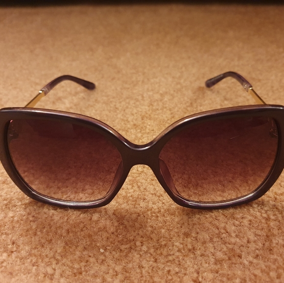 Lucky Leaf Square Oversized Purple Sunglasses - Picture 2 of 10